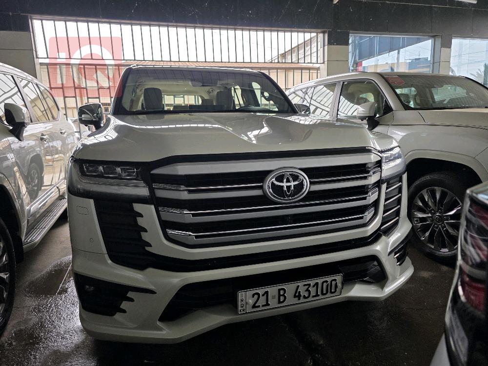 تويوتا لاندكروزر